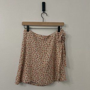 NWT American Eagle Floral Wrap Skirt